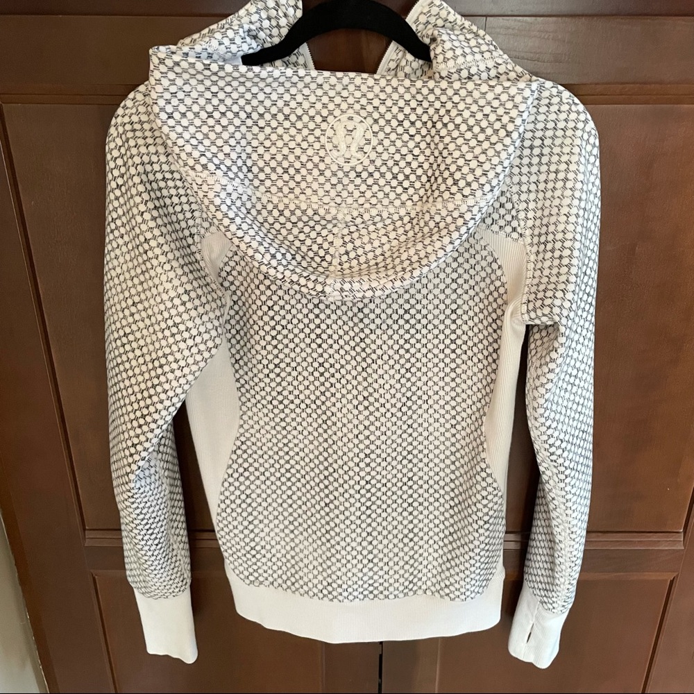 White polka dot zip up hooded jacket - Picture 5 of 5
